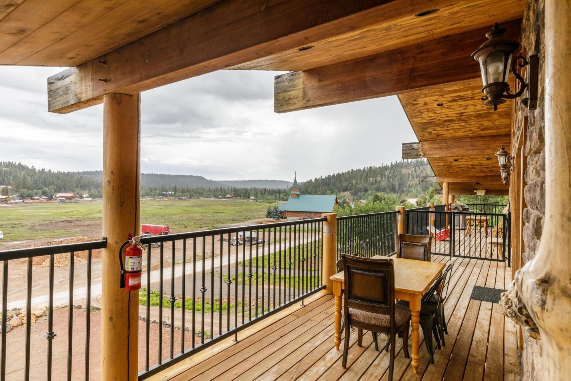 The Lodge At Duck Creek Duck Creek Village Екстер'єр фото