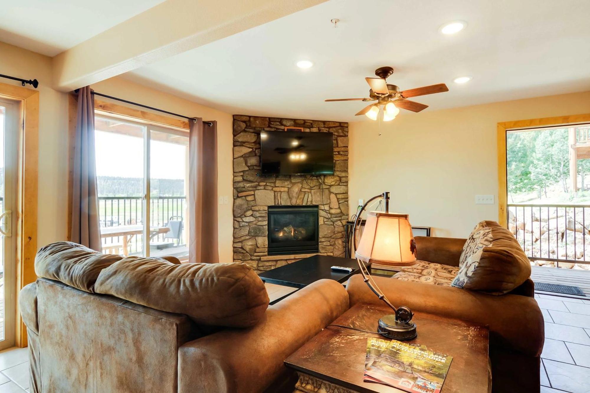 The Lodge At Duck Creek Duck Creek Village Екстер'єр фото